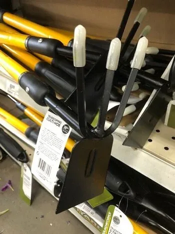 Multi use garden tool by Midwest Gardening
