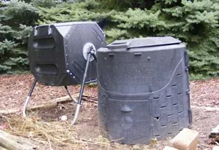 Compost center by Midwest Gardening