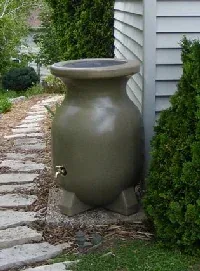 Rain Barrel by Midwest Gardening