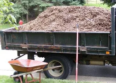 Shredded Hardwood Mulch by Midwest Gardening